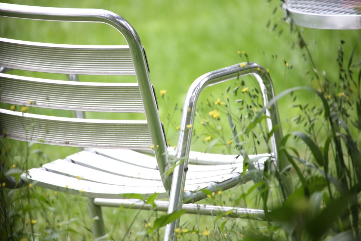 aménager jardin comme mobilier choisir rester
